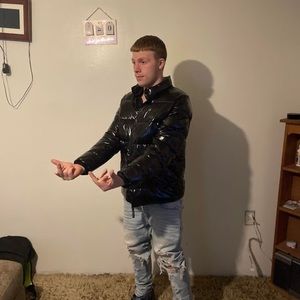 Meet your Posher, Zackery